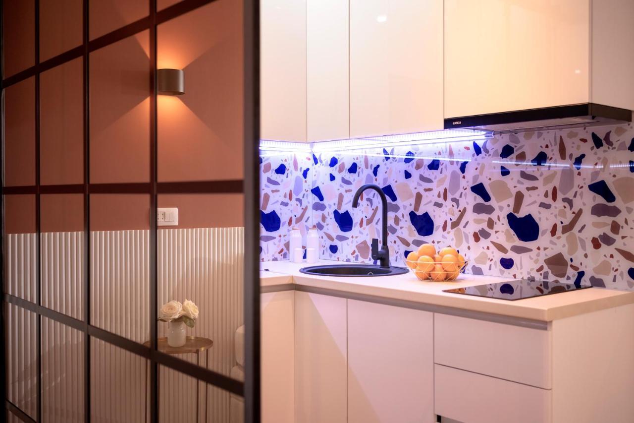 Fingerprint Central Apartment 5 Min From Center & Beach フヴァル エクステリア 写真