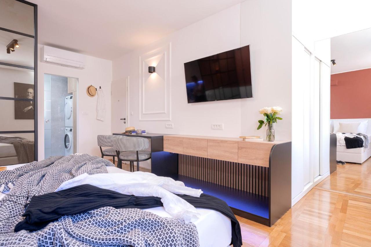 Fingerprint Central Apartment 5 Min From Center & Beach フヴァル エクステリア 写真